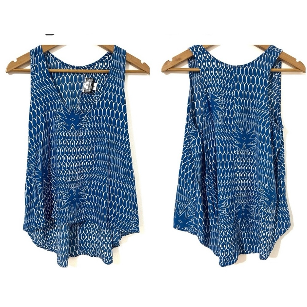 Manuheali’i Hawaii Kaylie Tank Pineapple Shore Blue SMALL EUC